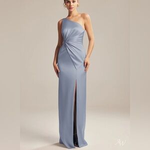 Chic One-Shoulder Dress